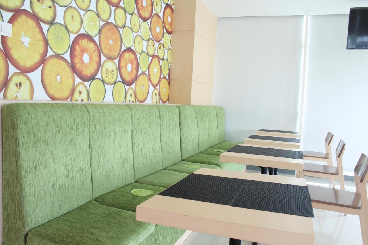 Bonorejo Zest Parang Raja Solo By Swiss-Belhotel International מראה חיצוני תמונה