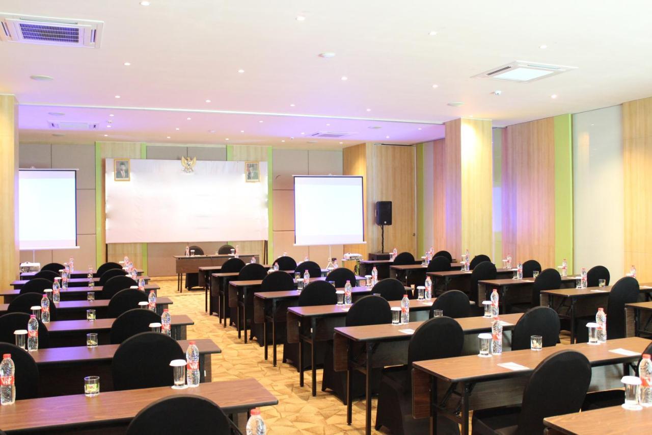 Bonorejo Zest Parang Raja Solo By Swiss-Belhotel International מראה חיצוני תמונה